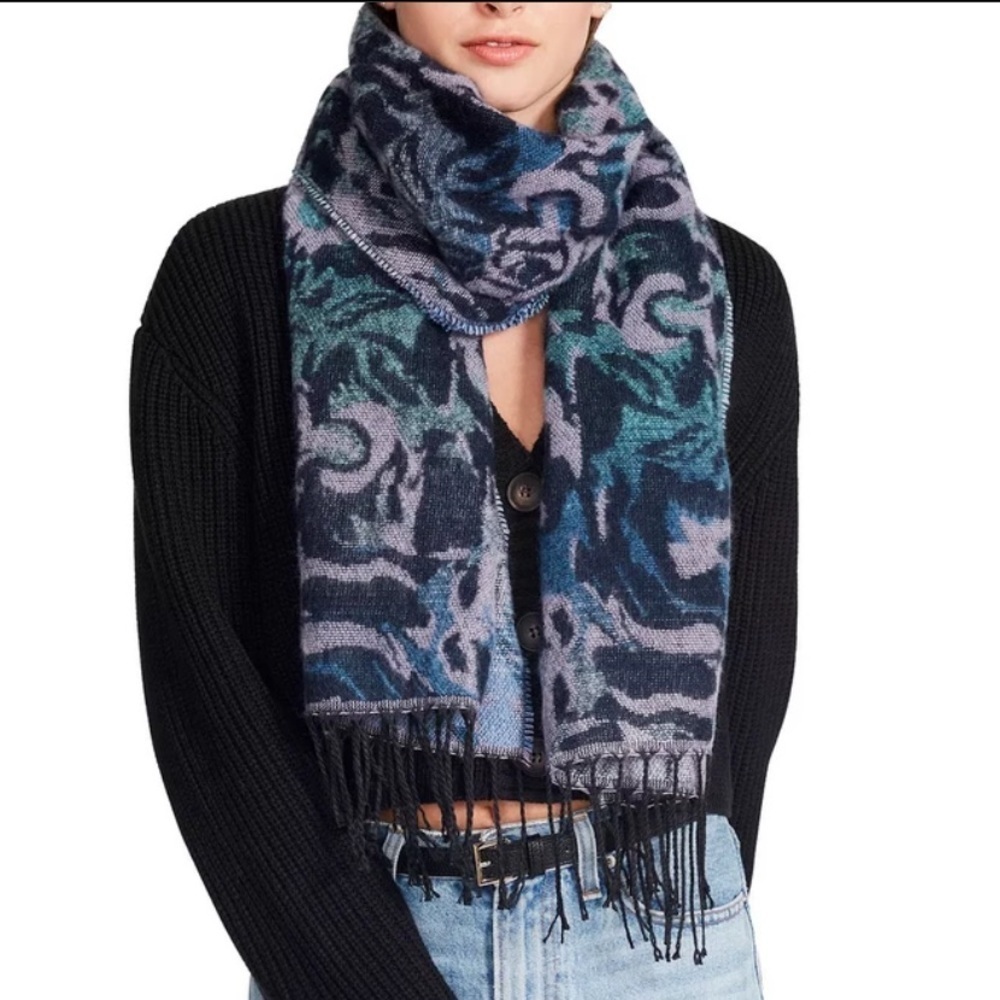 Steve Madden Women's Blue Rose Jacquard Blanket Scarf - One Size